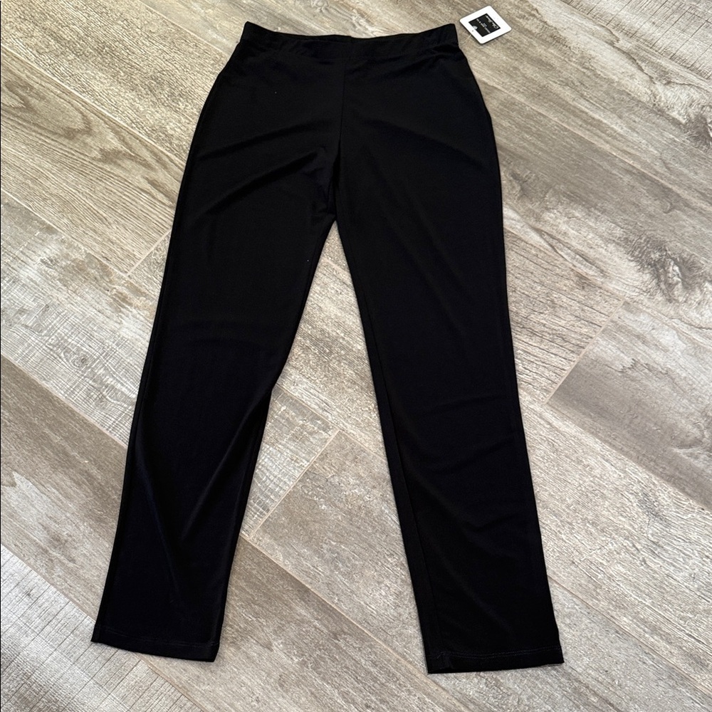 Ciara Sun Woo (lycra-like)Classic Black Women's Pants